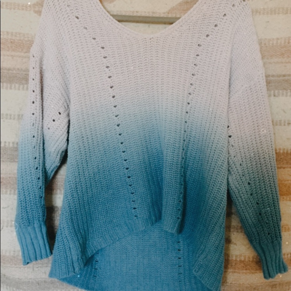 American Eagle Sweater